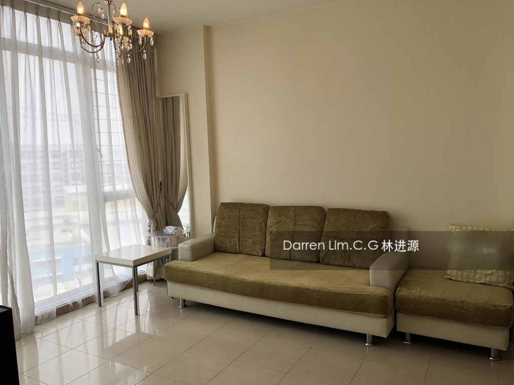 The Lakeshore (D22), Condominium #181324852